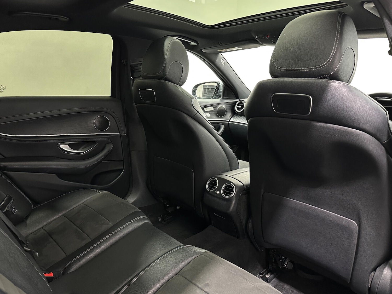 Used Mercedes-Benz E Class 2018 for sale - 77314810: Photo 41