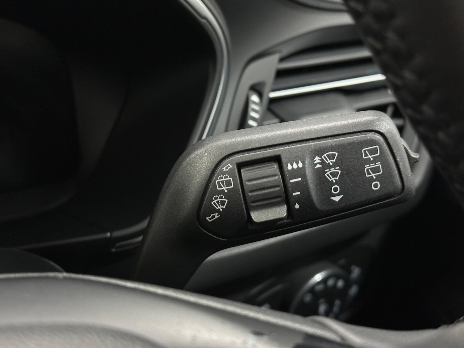 Used Ford Focus 2021 for sale - 76913526: Photo 15