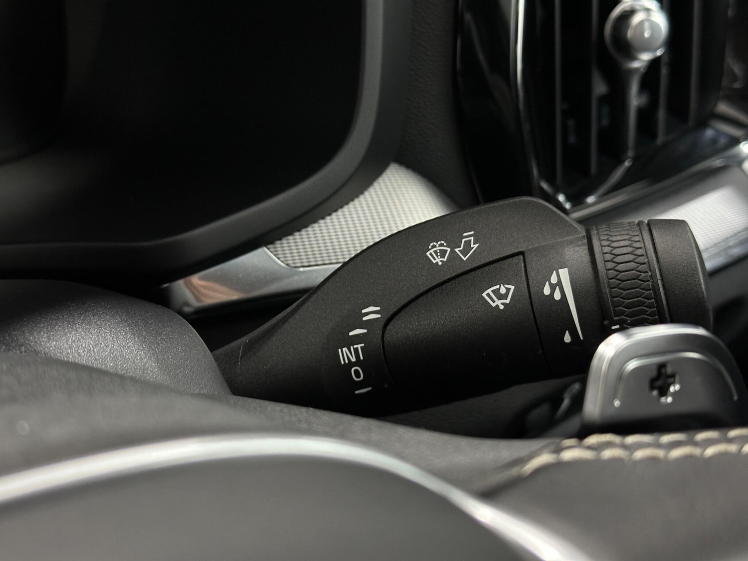 Used Volvo S60 2020 for sale - 77015501: Photo 15