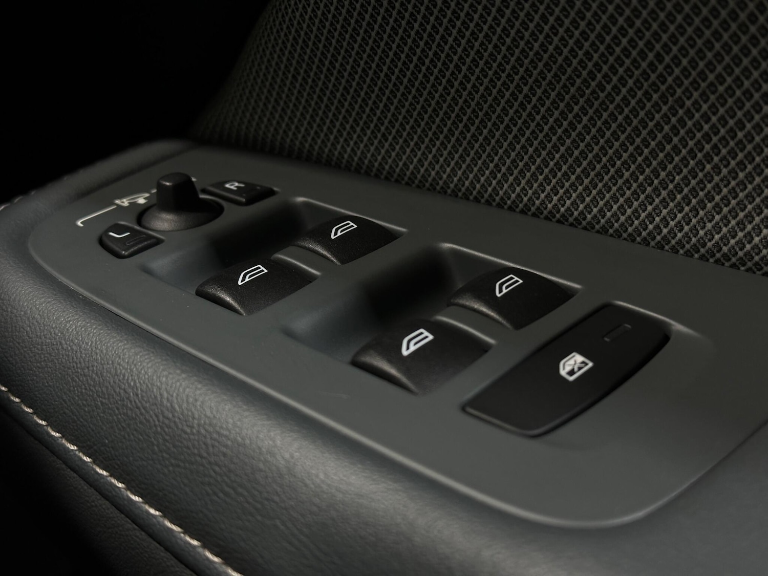 Used Volvo S60 2020 for sale - 77015501: Photo 20