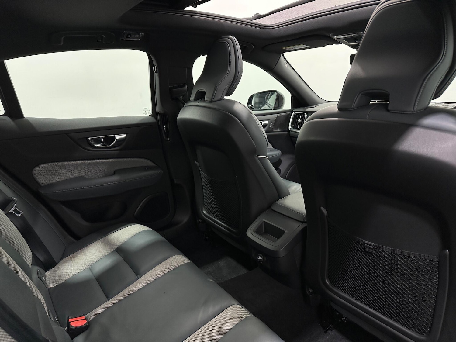 Used Volvo S60 2020 for sale - 77015501: Photo 42