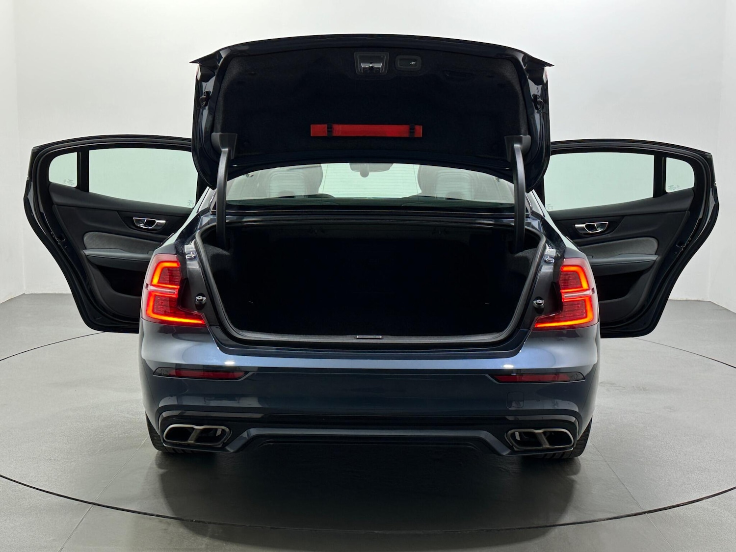 Used Volvo S60 2020 for sale - 77015501: Photo 45