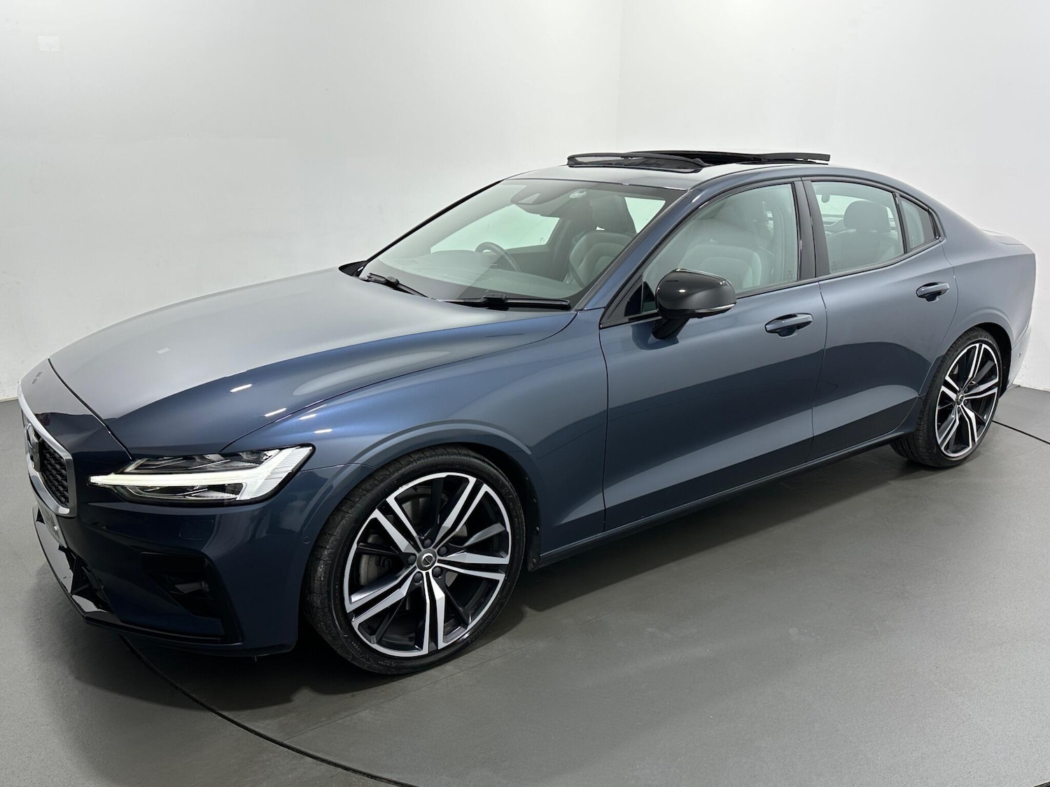 Used Volvo S60 2020 for sale - 77015501: Photo 52