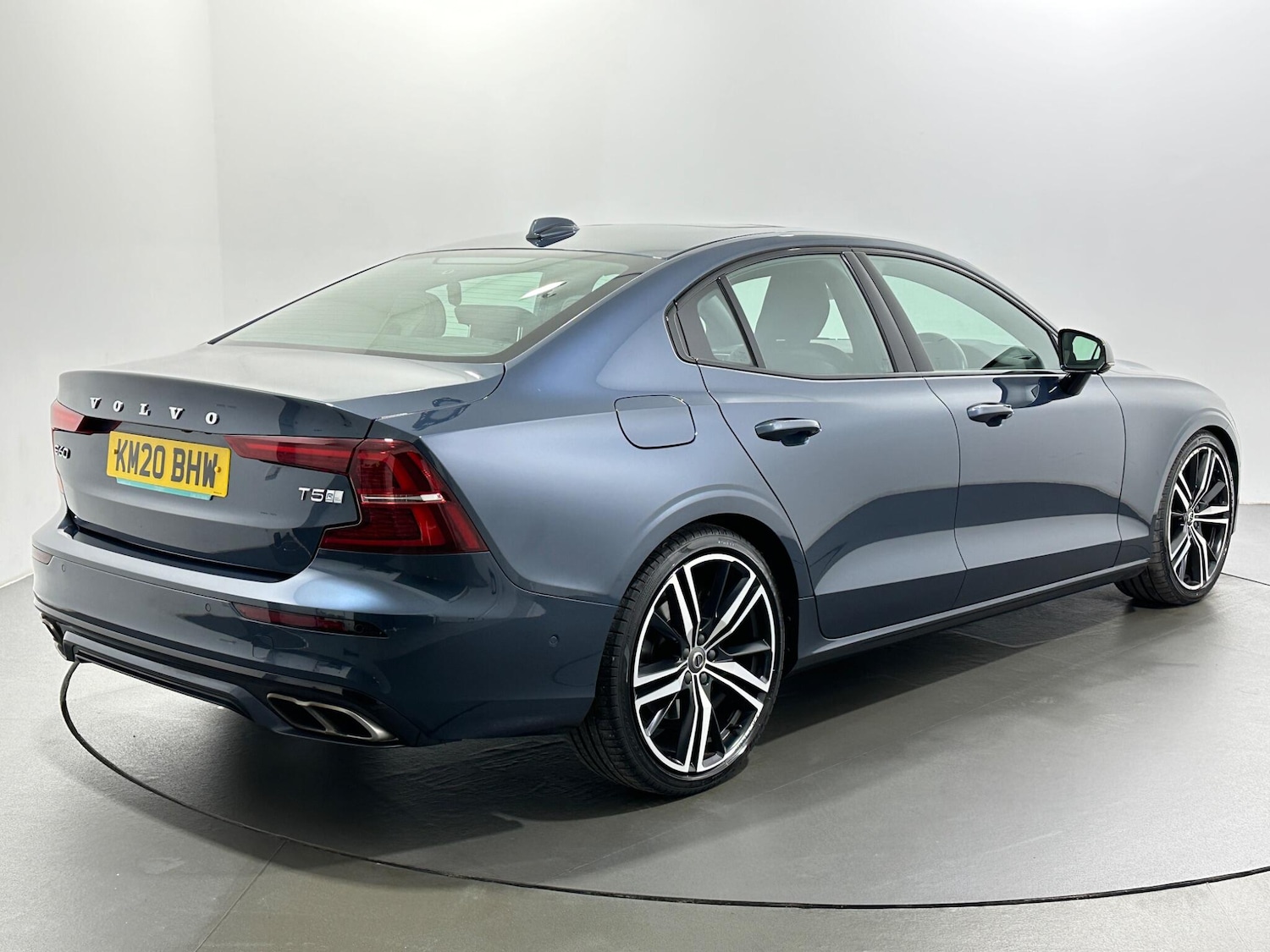 Used Volvo S60 2020 for sale - 77015501: Photo 8