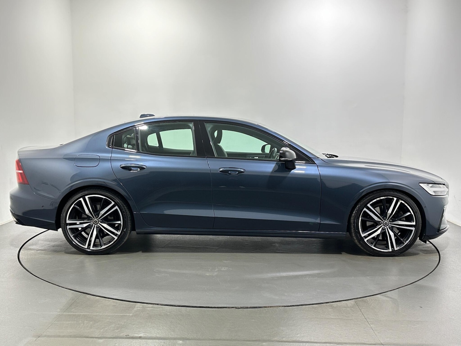 Used Volvo S60 2020 for sale - 77015501: Photo 9
