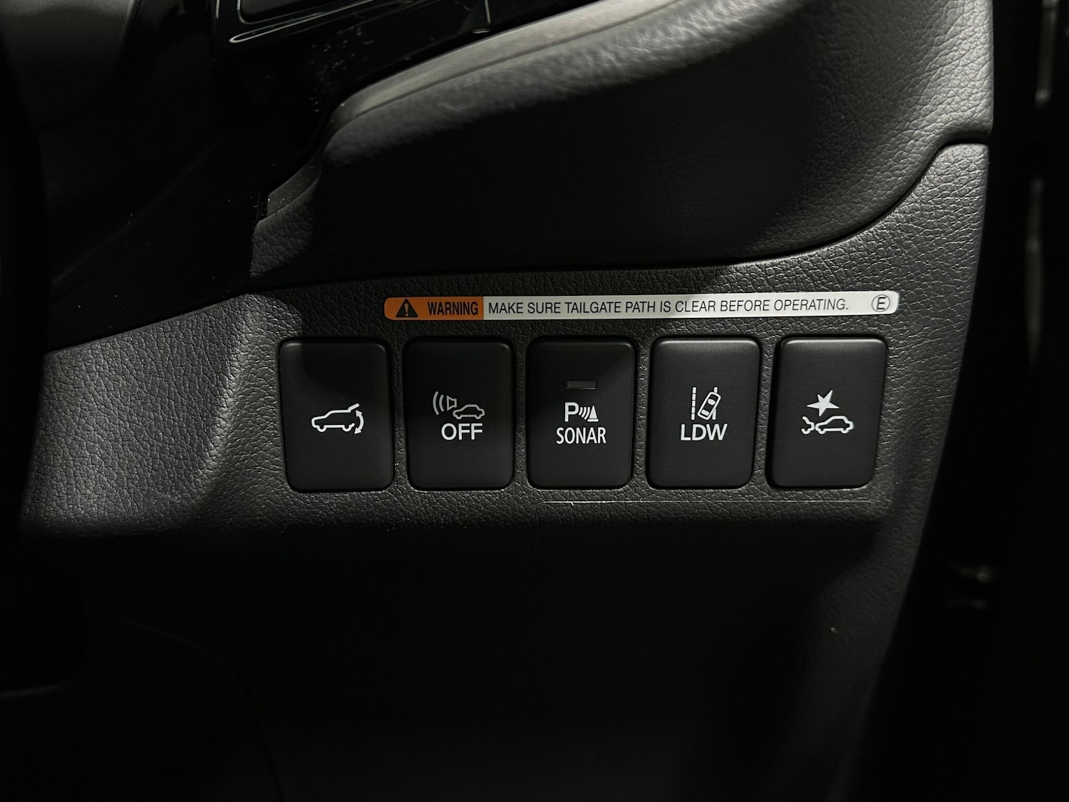 Used Mitsubishi Outlander for sale - 77575083: Photo 18