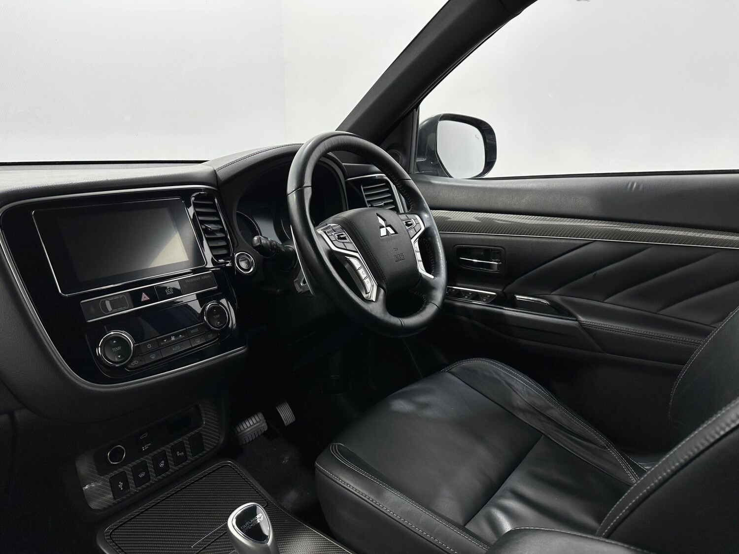 Used Mitsubishi Outlander for sale - 77575083: Photo 31