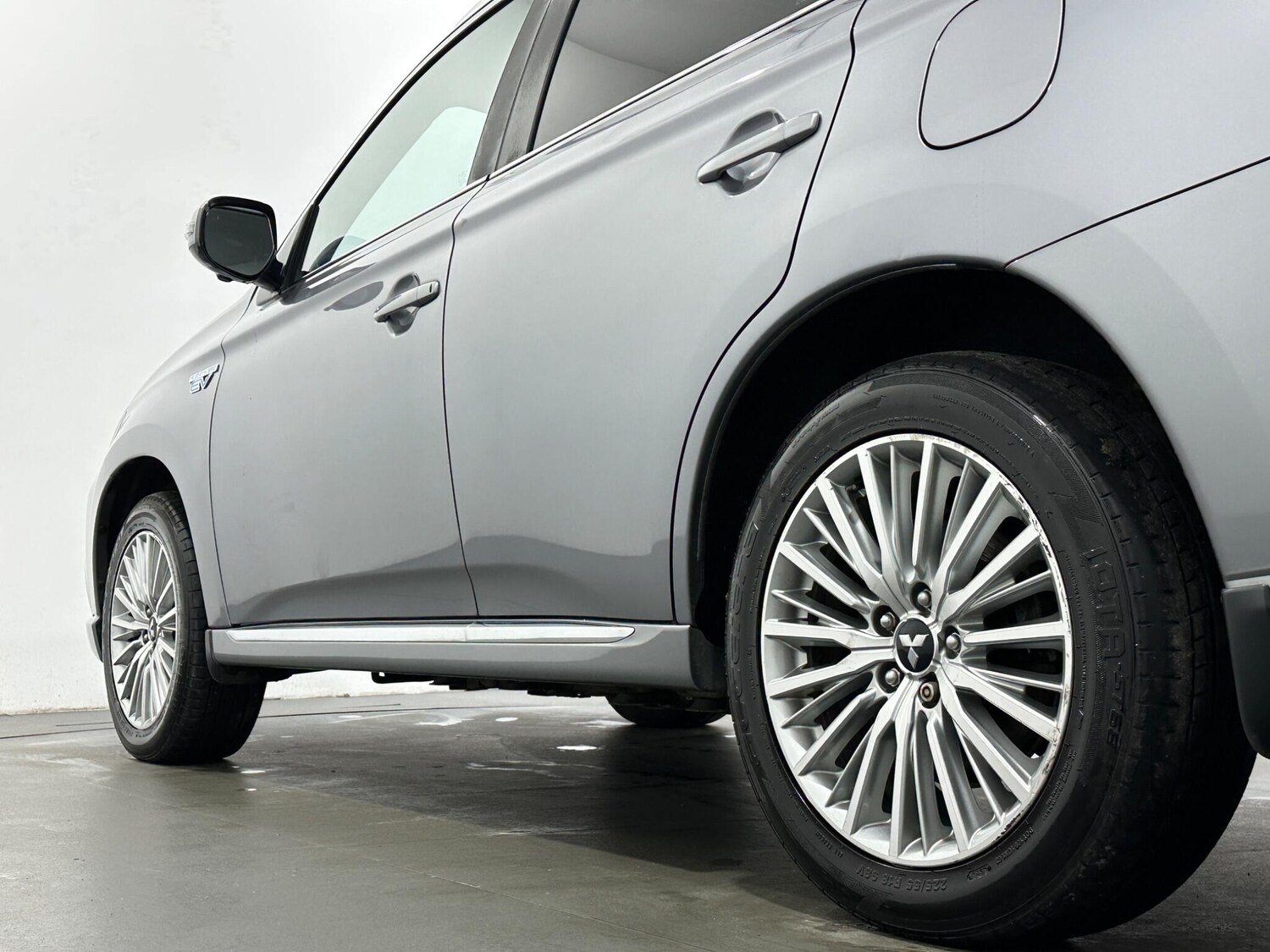 Used Mitsubishi Outlander for sale - 77575083: Photo 50