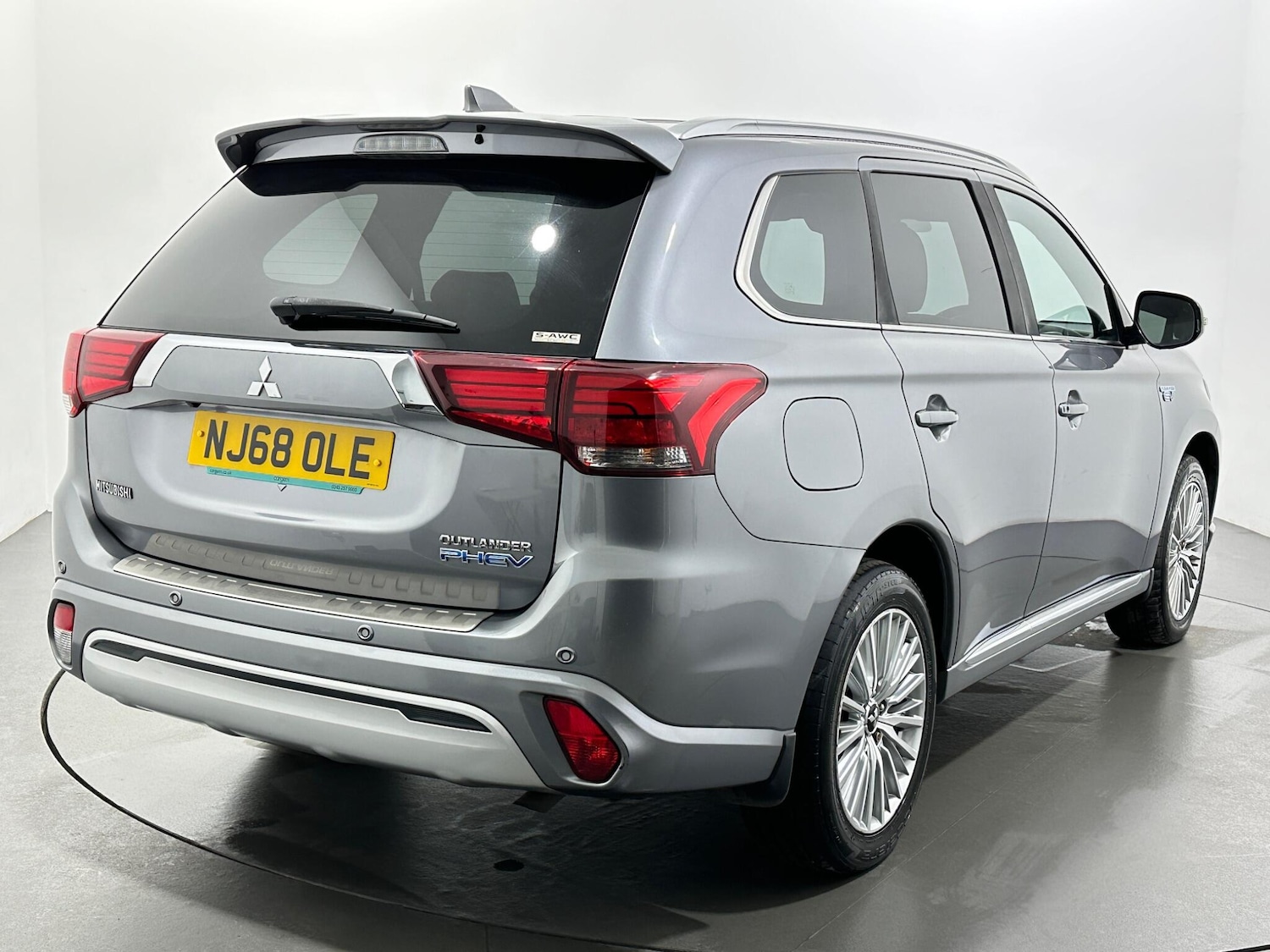 Used Mitsubishi Outlander for sale - 77575083: Photo 8