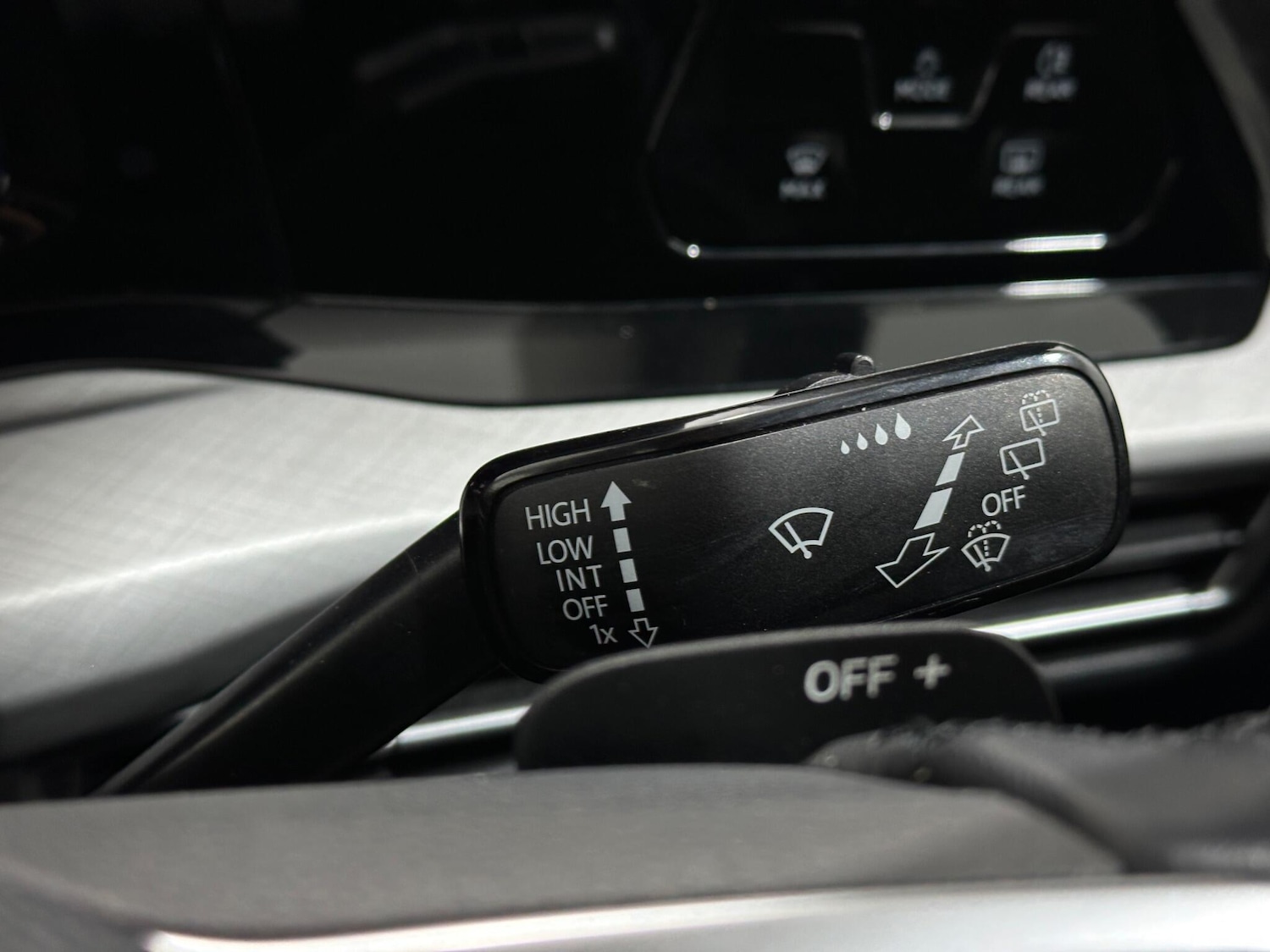 Used Volkswagen Golf 2022 for sale - 77040221: Photo 14