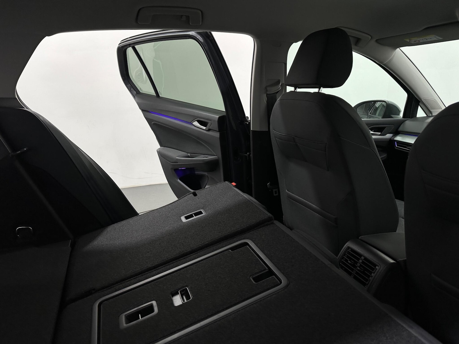 Used Volkswagen Golf 2022 for sale - 77040221: Photo 44