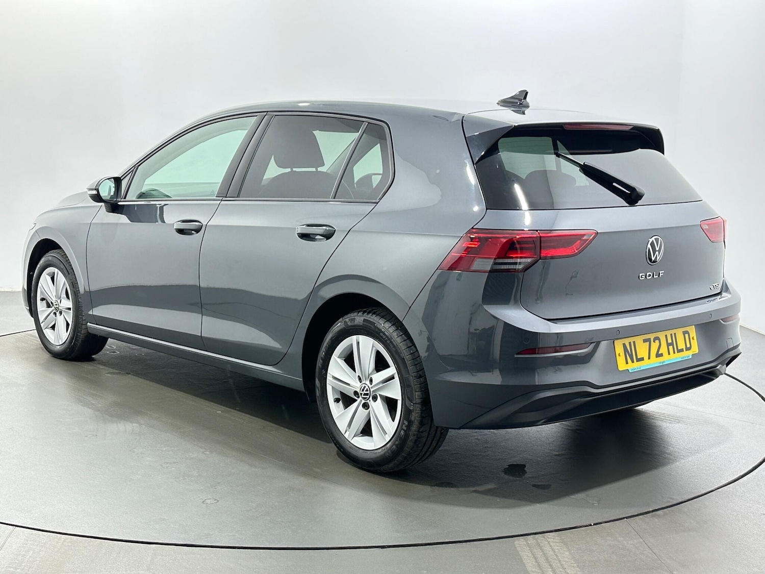 Used Volkswagen Golf 2022 for sale - 77040221: Photo 5