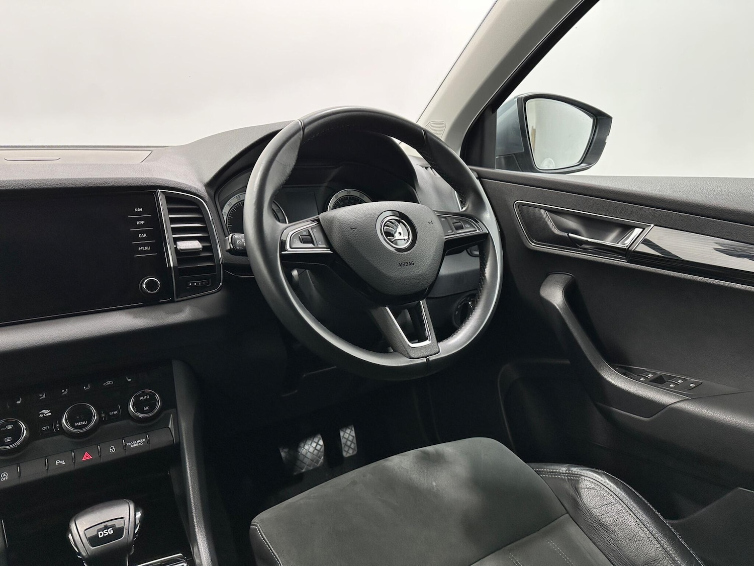 Used Skoda Karoq 2019 for sale - 77625747: Photo 11