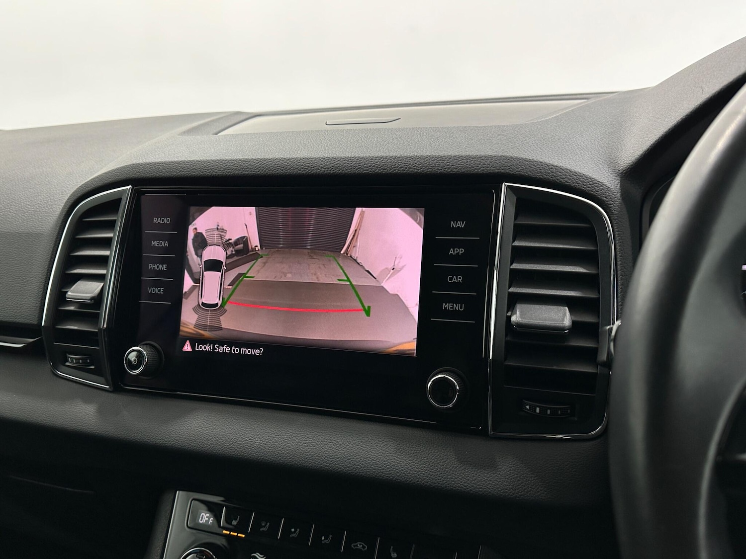 Used Skoda Karoq 2019 for sale - 77625747: Photo 21