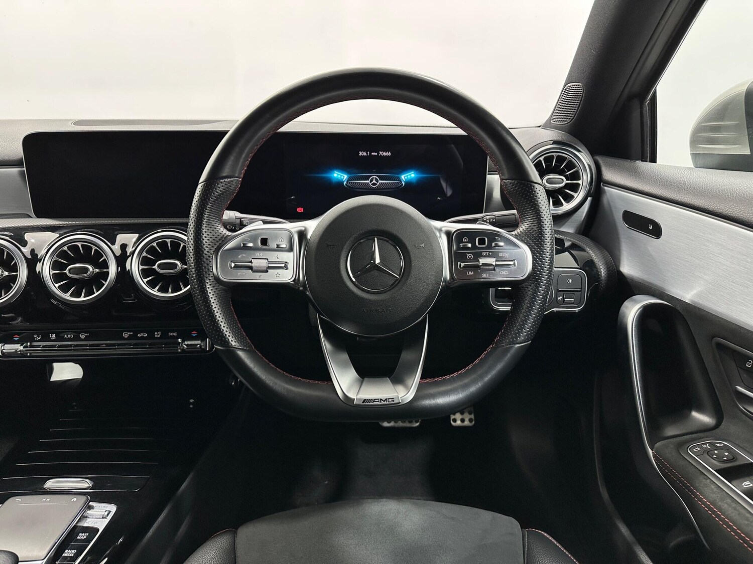 Used Mercedes-Benz A-Class for sale - 77723114: Photo 13