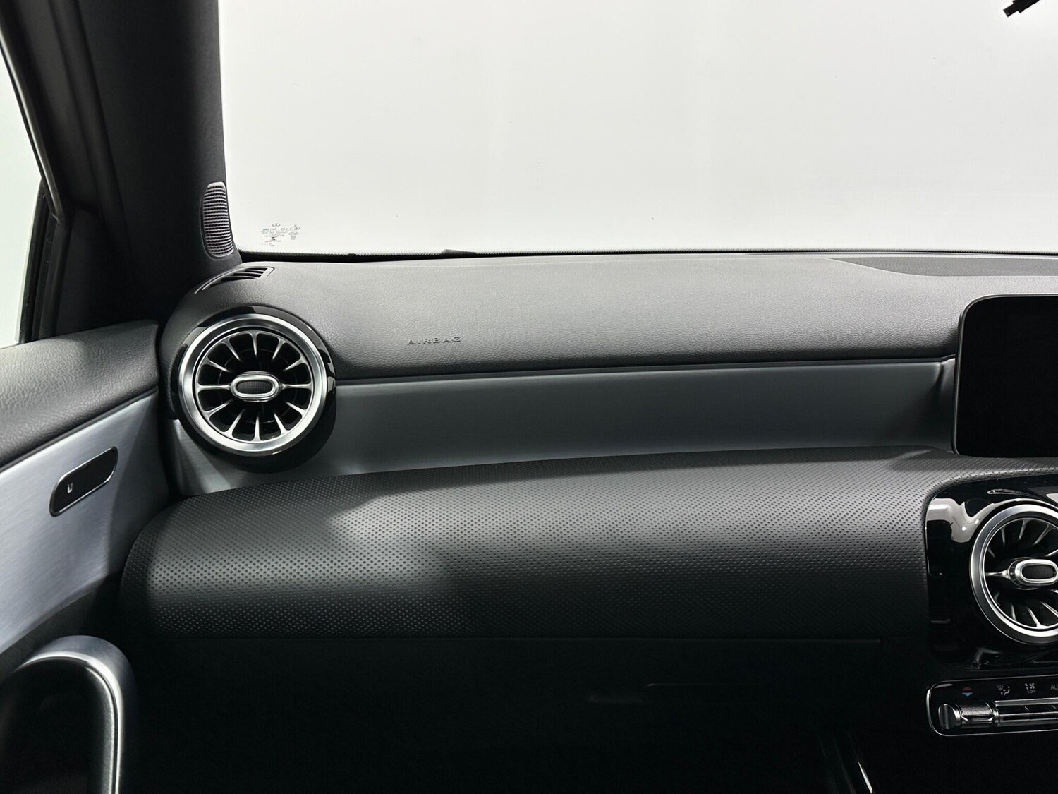 Used Mercedes-Benz A-Class for sale - 77723114: Photo 31