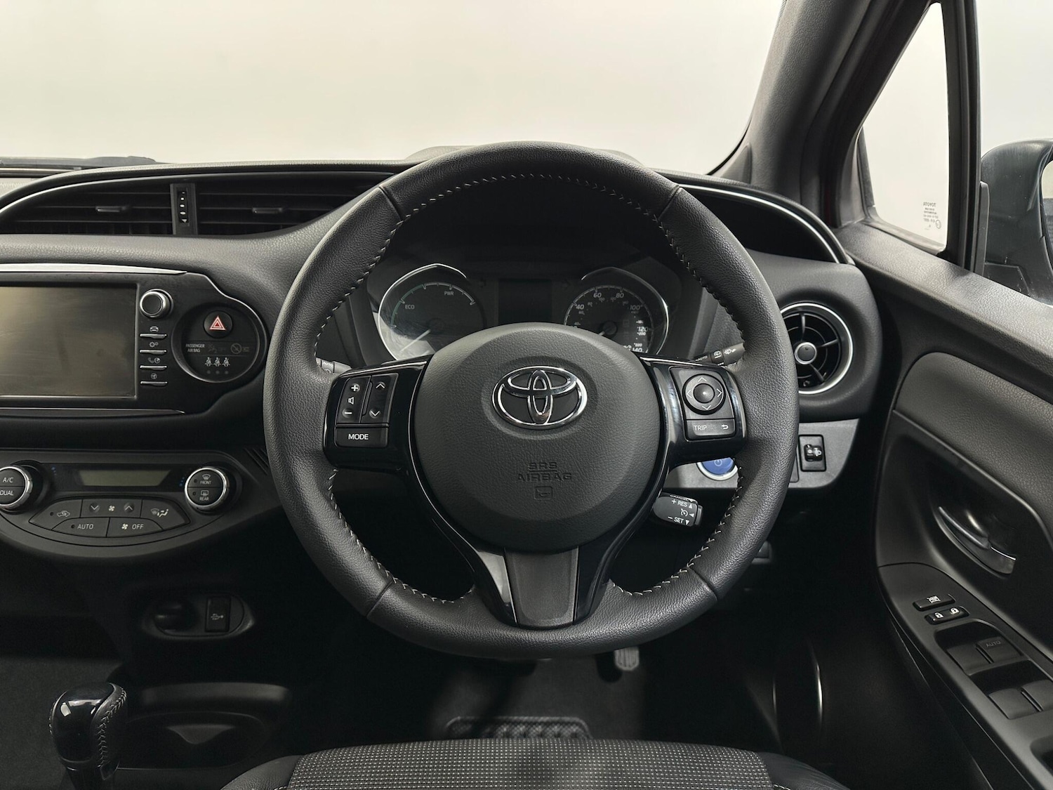 Used Toyota Yaris 2020 for sale - 77351726: Photo 13