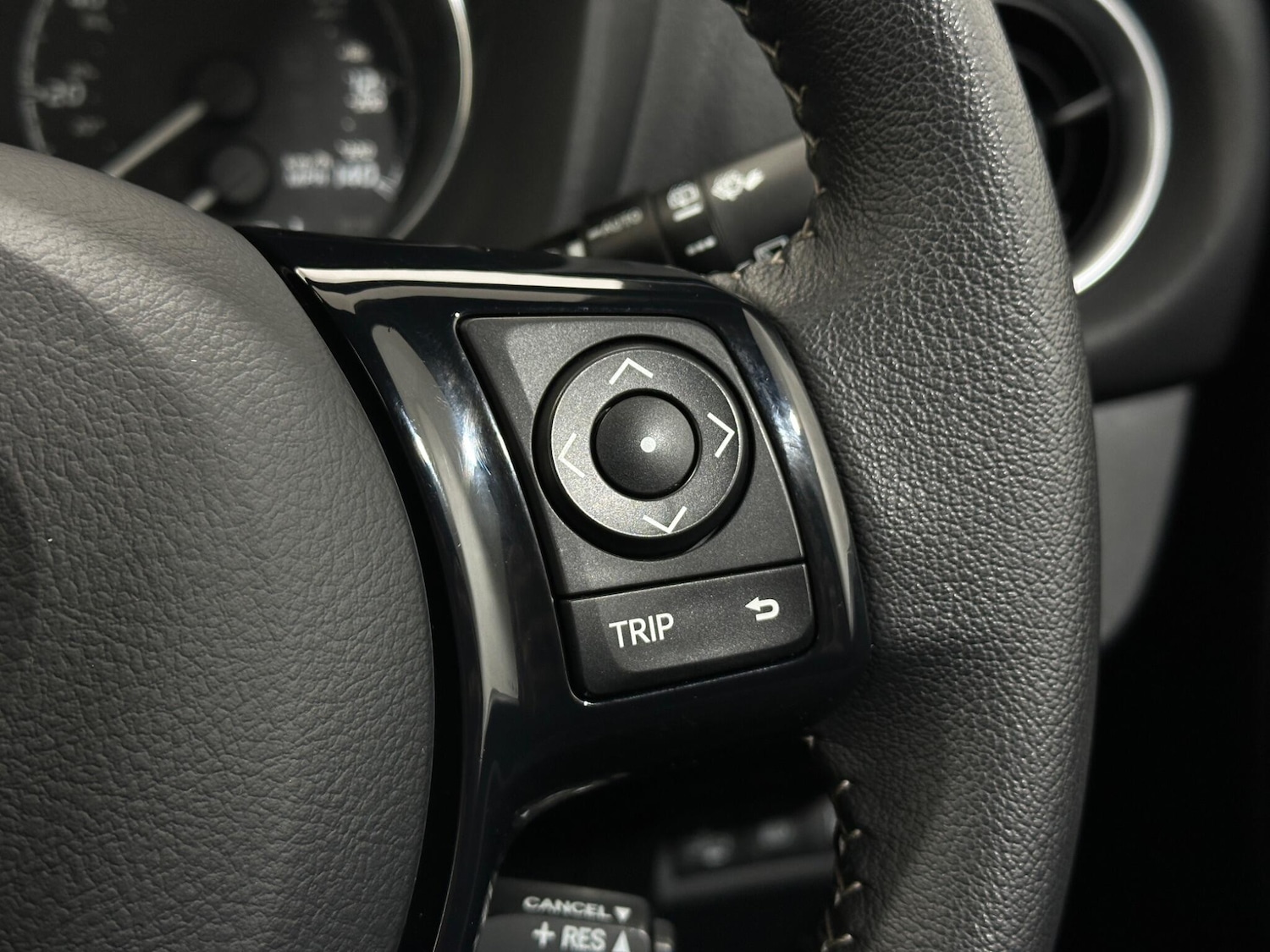 Used Toyota Yaris 2020 for sale - 77351726: Photo 16