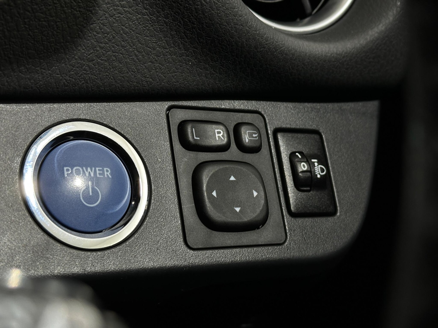 Used Toyota Yaris 2020 for sale - 77351726: Photo 18