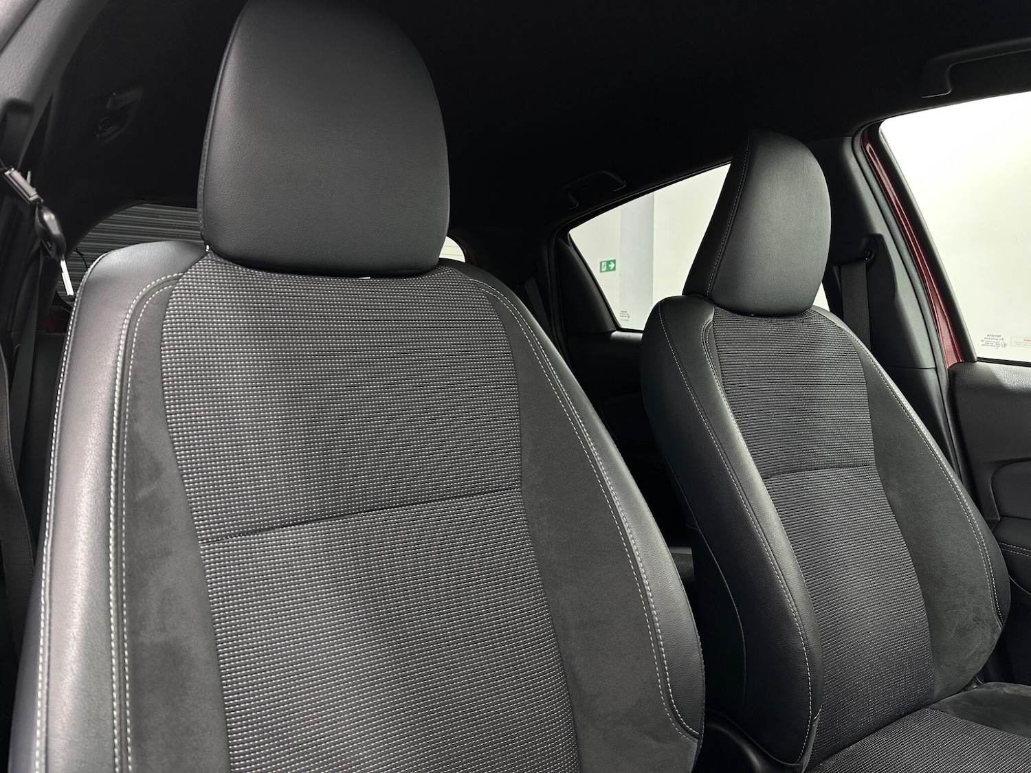 Used Toyota Yaris 2020 for sale - 77351726: Photo 31