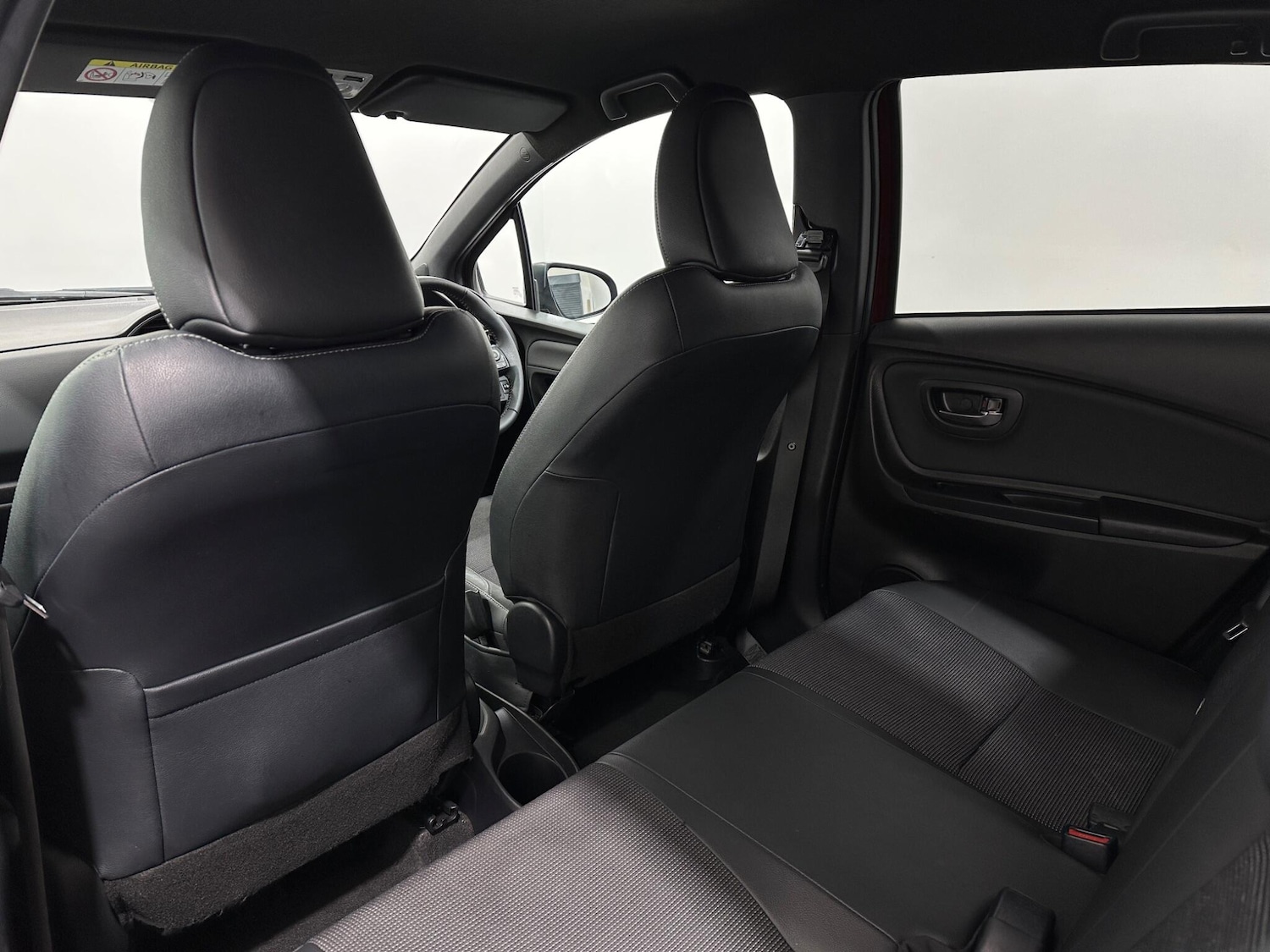 Used Toyota Yaris 2020 for sale - 77351726: Photo 36