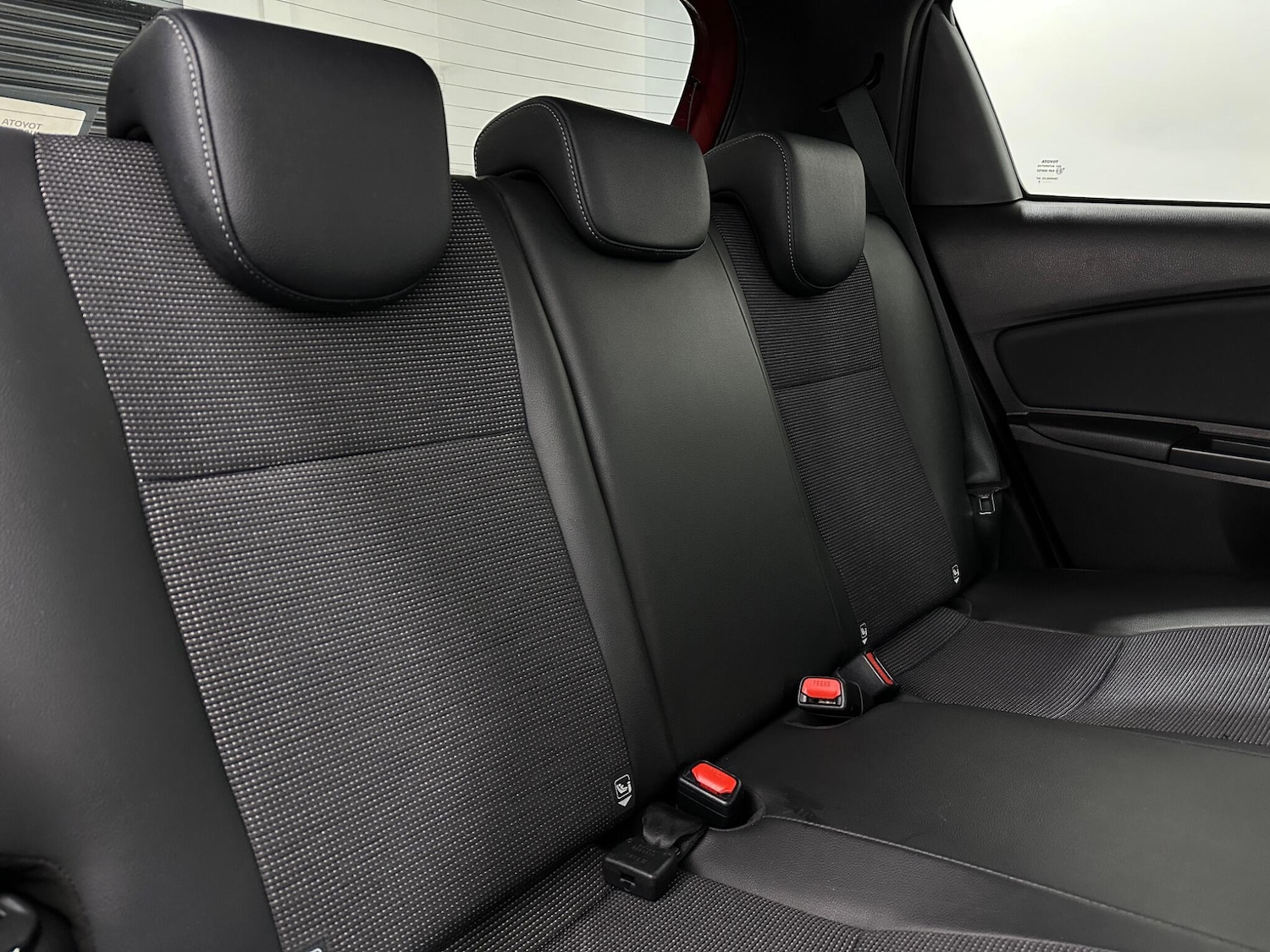 Used Toyota Yaris 2020 for sale - 77351726: Photo 40