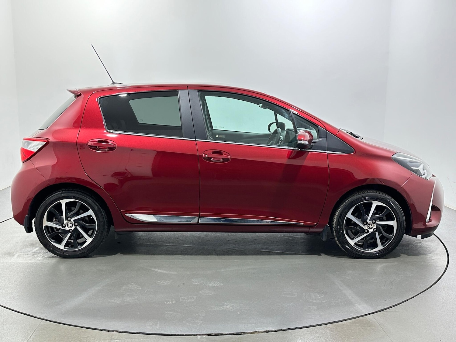Used Toyota Yaris 2020 for sale - 77351726: Photo 9
