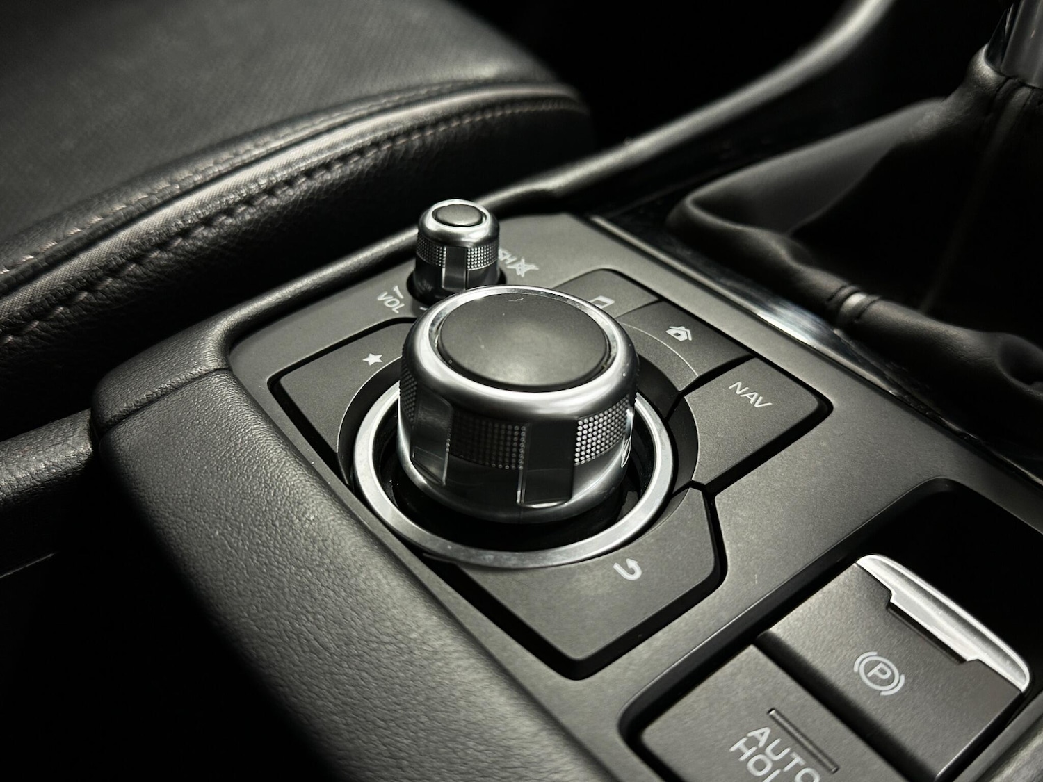 Used Mazda CX-3 2018 for sale - 77633710: Photo 21