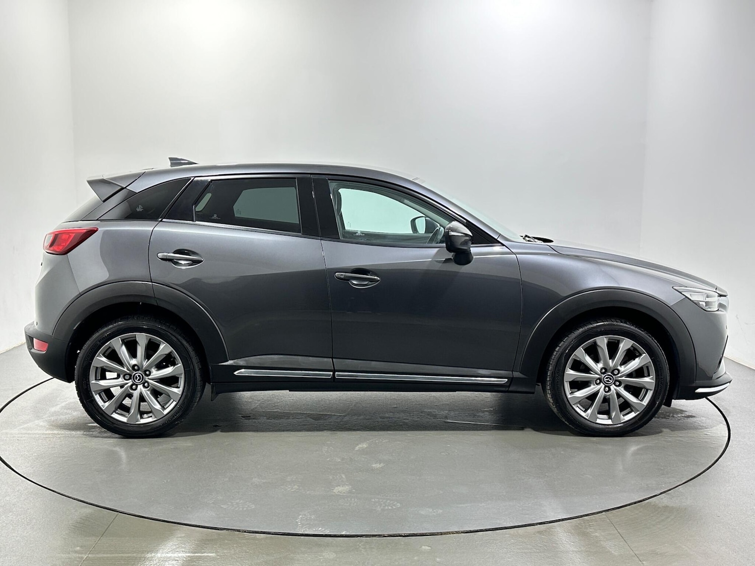 Used Mazda CX-3 2018 for sale - 77633710: Photo 9