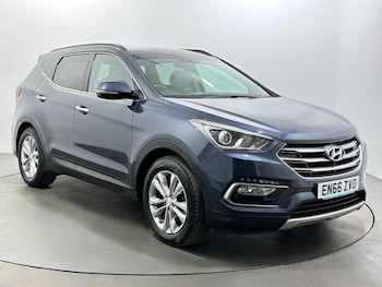 Used Hyundai Santa Fe 2016 for sale - 78244203: Photo