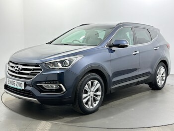 Used Hyundai Santa Fe 2016 for sale - 78244203: Photo