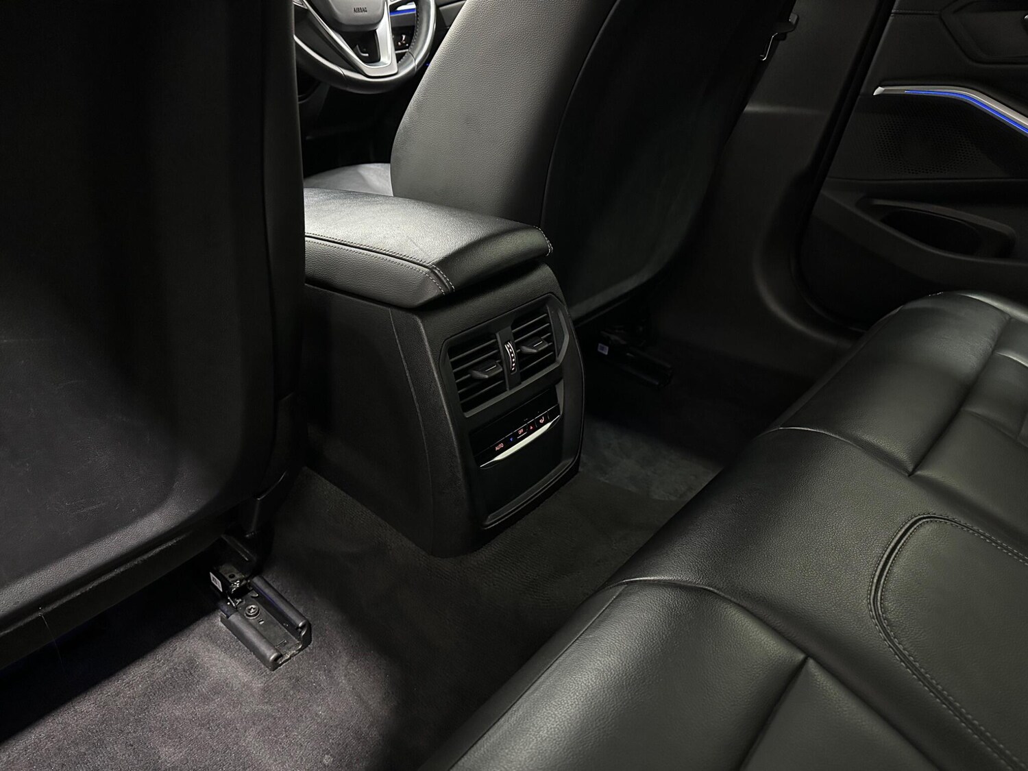 Used BMW 3 Series 2020 for sale - 77400899: Photo 40