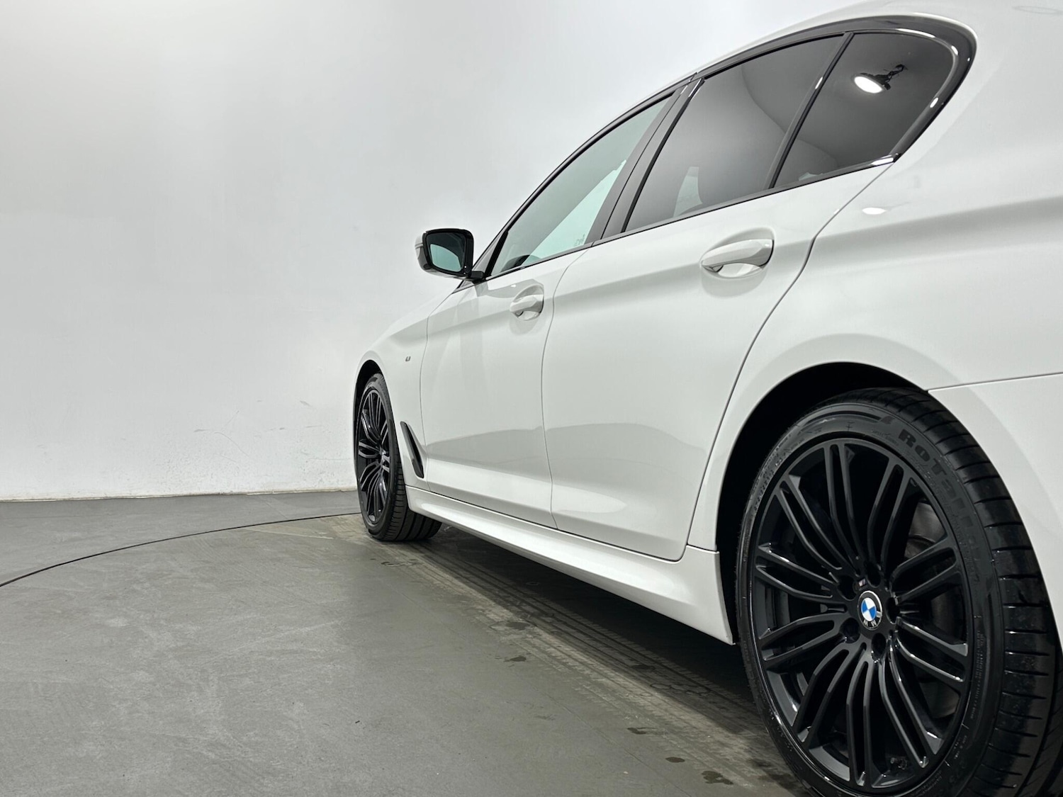 Used BMW 5 Series 2019 for sale - 77982551: Photo 47
