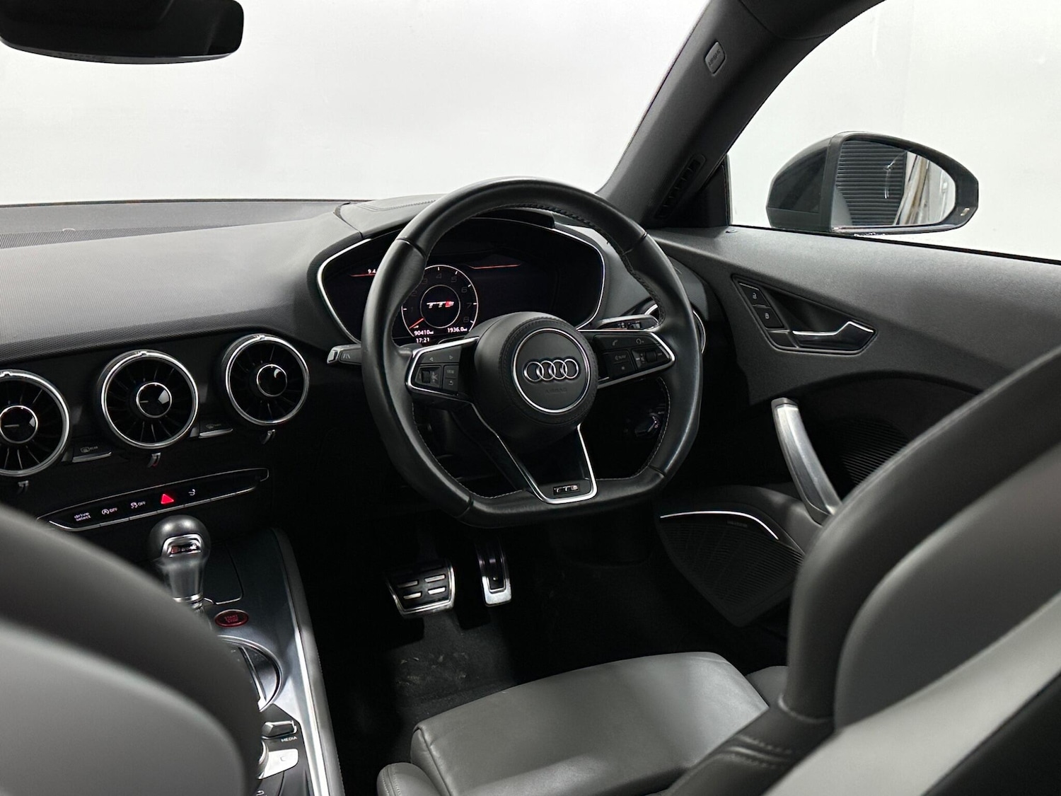 Used Audi TT 2017 for sale - 78185762: Photo 12