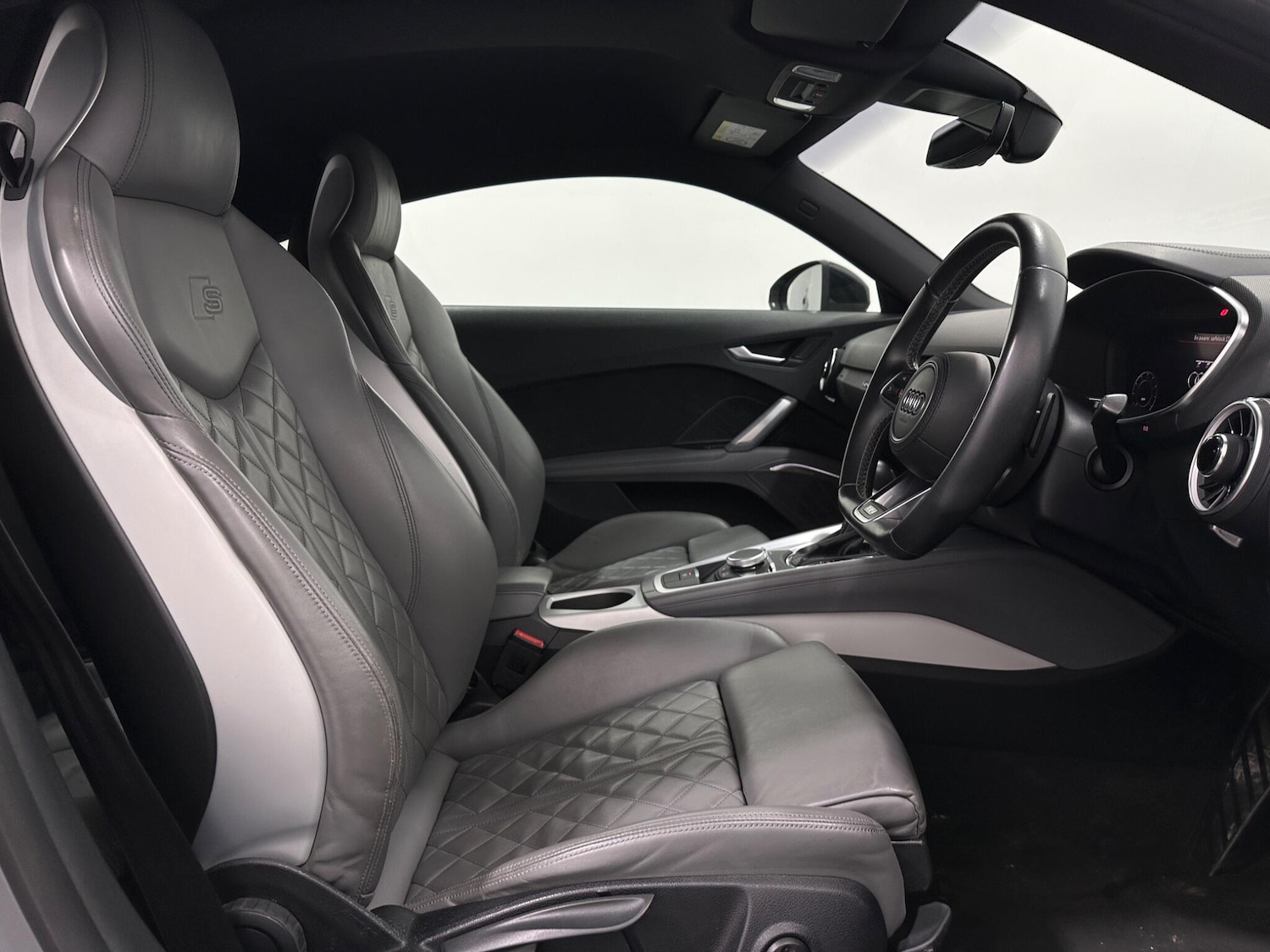 Used Audi TT 2017 for sale - 78185762: Photo 30