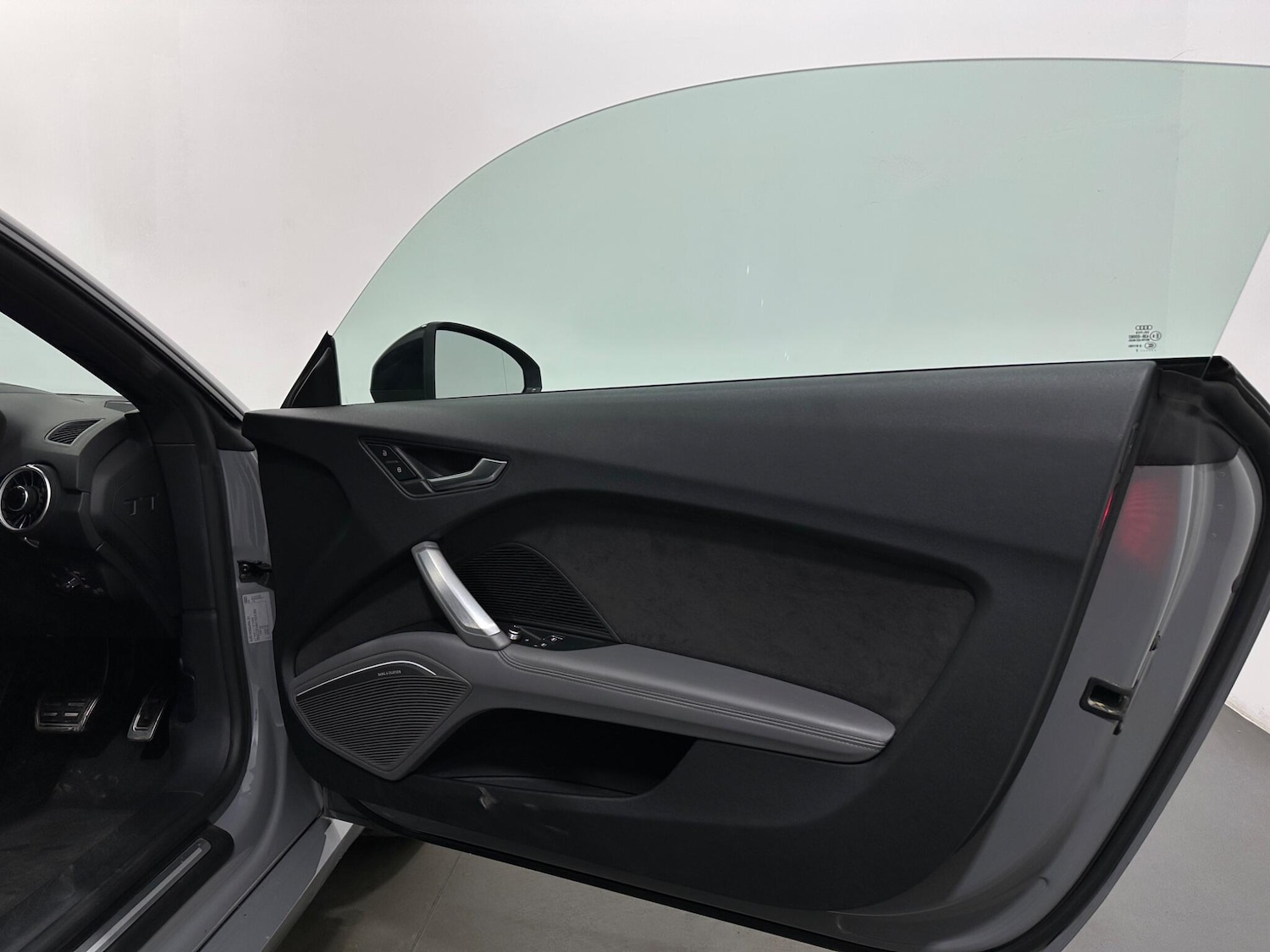 Used Audi TT 2017 for sale - 78185762: Photo 34