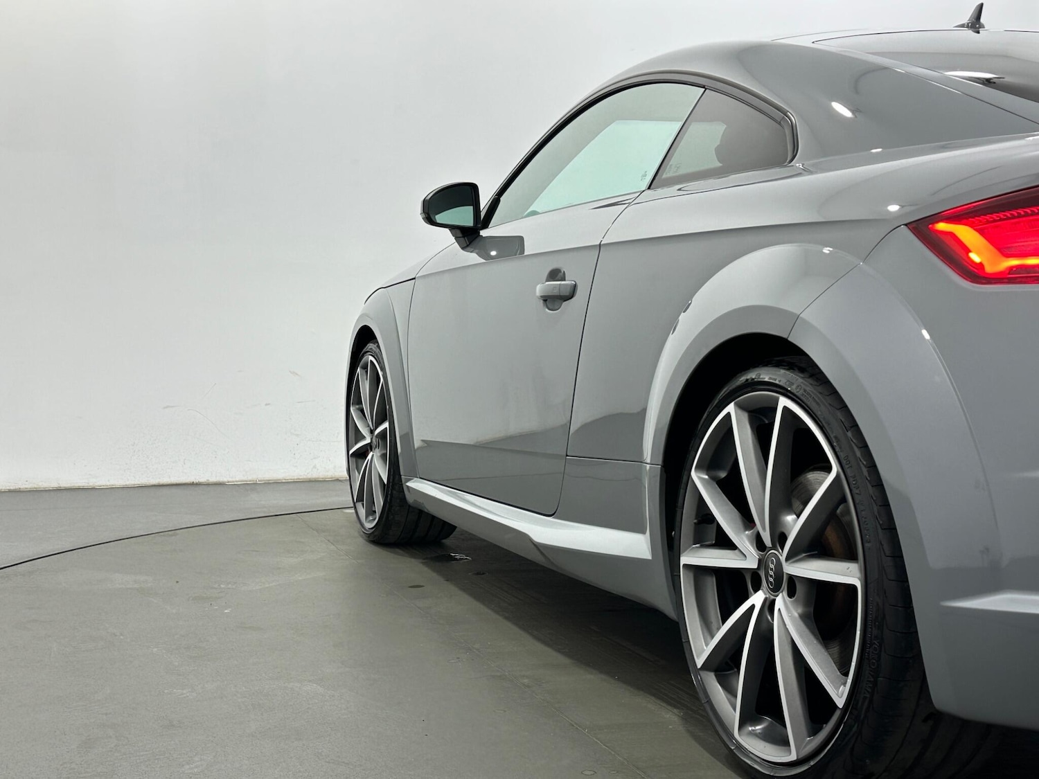 Used Audi TT 2017 for sale - 78185762: Photo 47