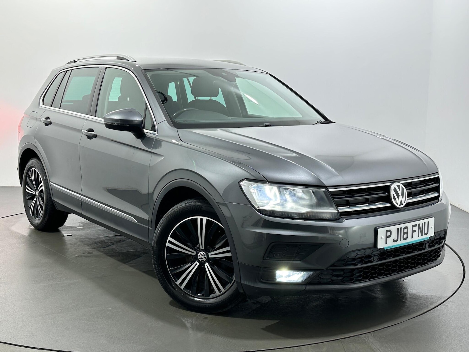 Used Volkswagen Tiguan 2018 for sale - 77441234: Photo 55