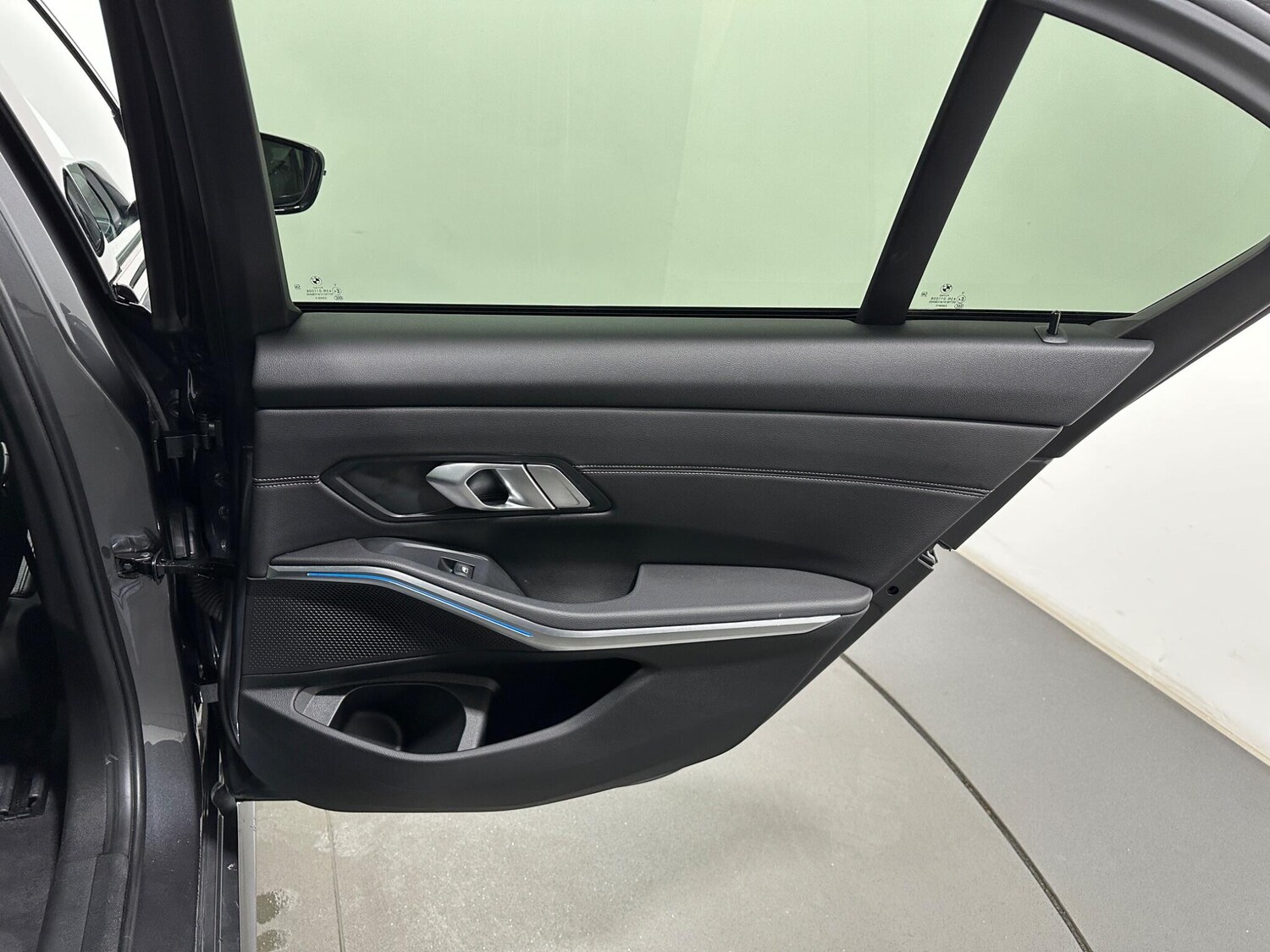 Used BMW 3 Series for sale - 78215032: Photo 47