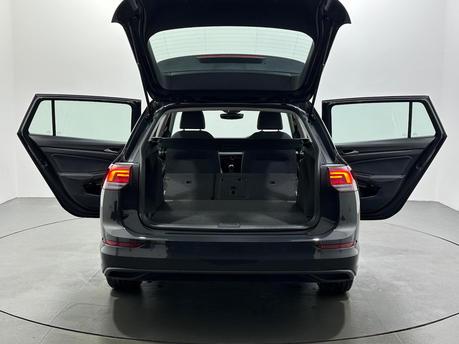 Used Volkswagen Golf 2022 for sale - 77290471: Photo 44