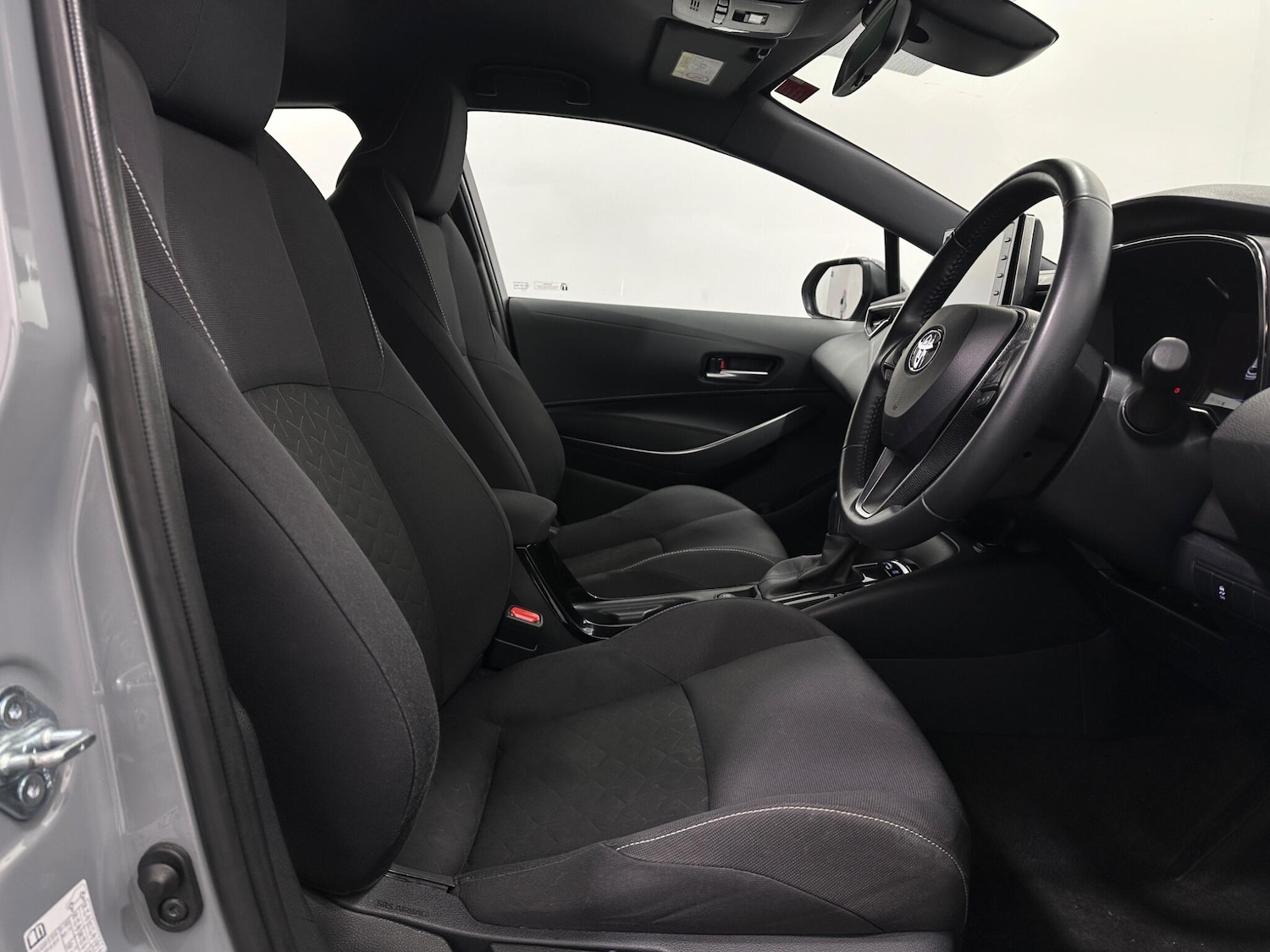 Used Toyota Corolla for sale - 77994381: Photo 30