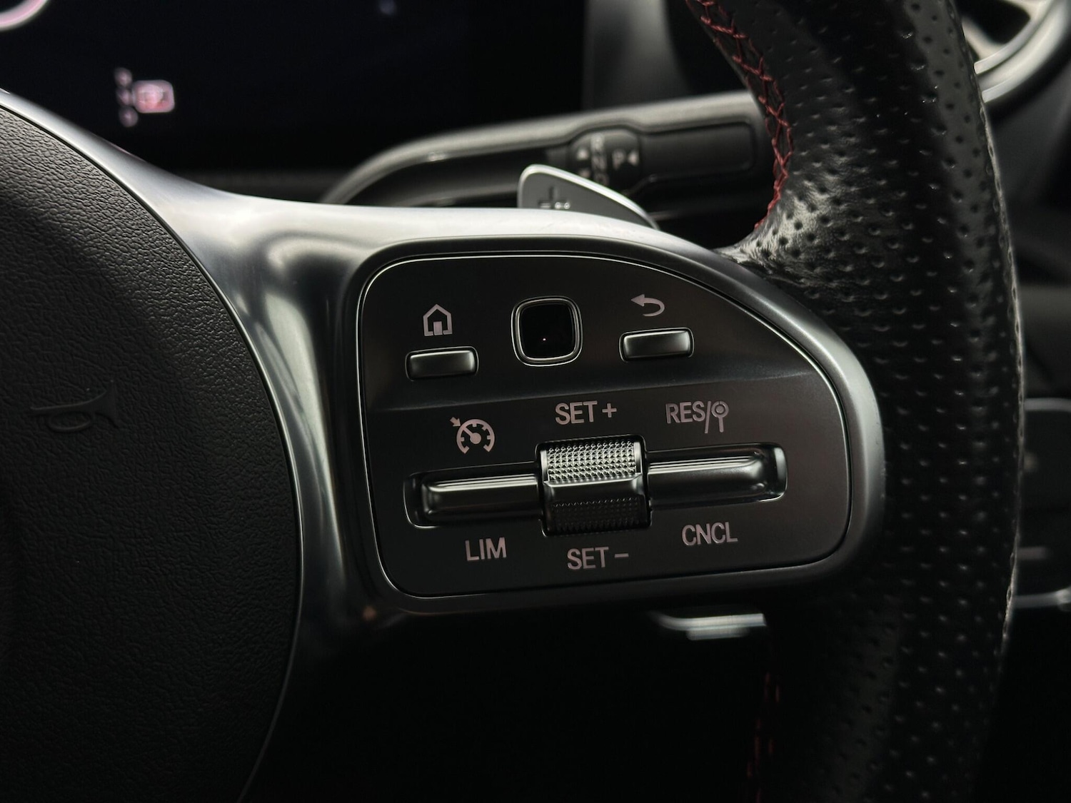 Used Mercedes-Benz A-Class 2019 for sale - 78034625: Photo 16