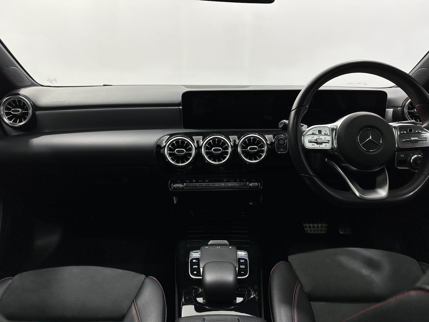 Used Mercedes-Benz A-Class 2019 for sale - 78034625: Photo 21