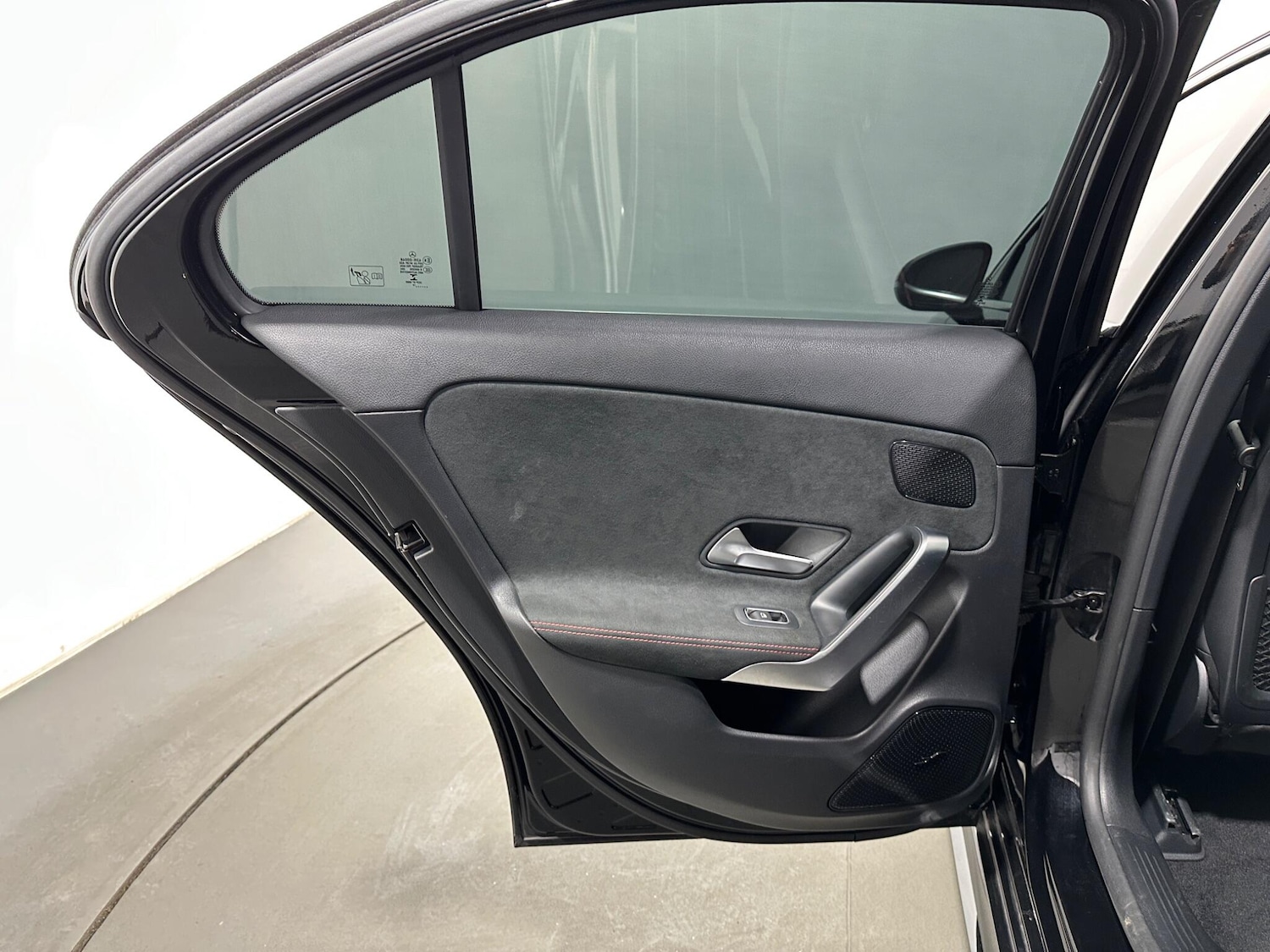 Used Mercedes-Benz A-Class 2019 for sale - 78034625: Photo 41