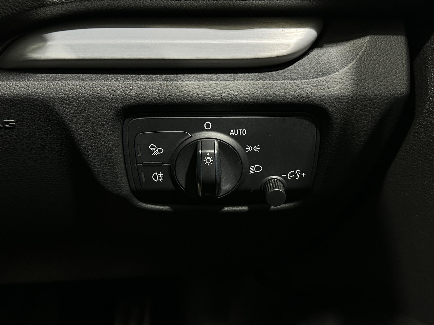 Used Audi A3 2016 for sale - 77892935: Photo 18