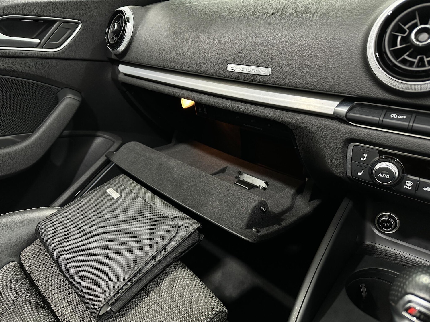 Used Audi A3 2016 for sale - 77892935: Photo 29