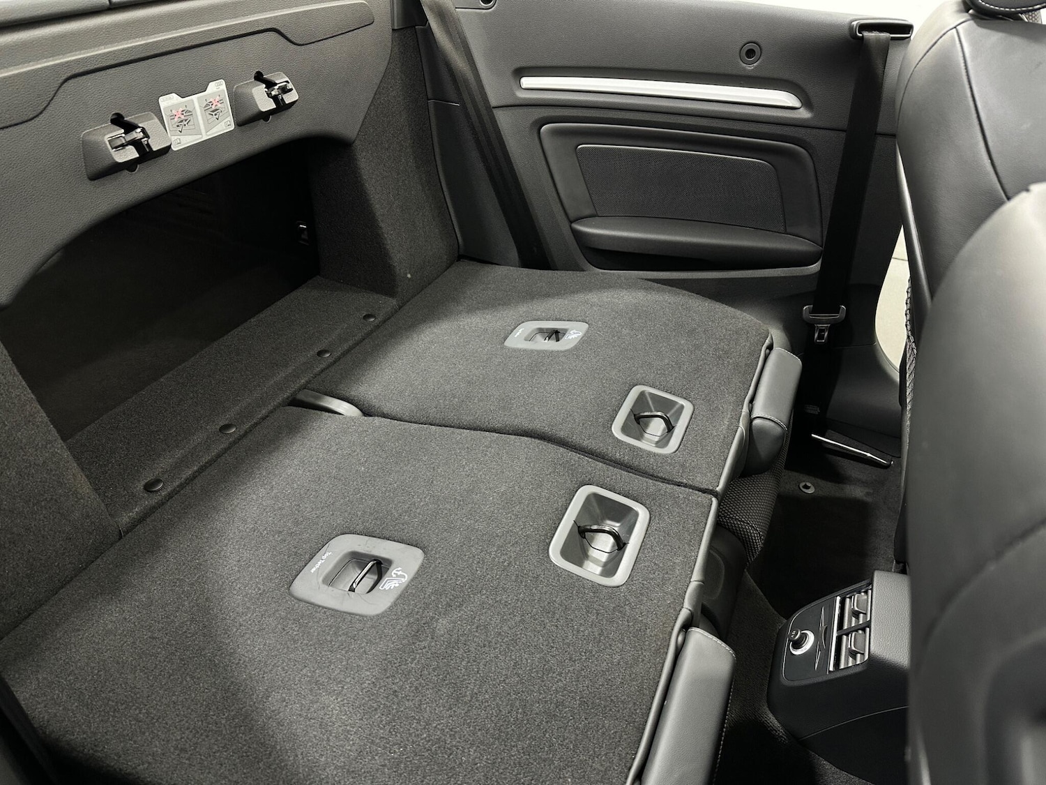 Used Audi A3 2016 for sale - 77892935: Photo 43