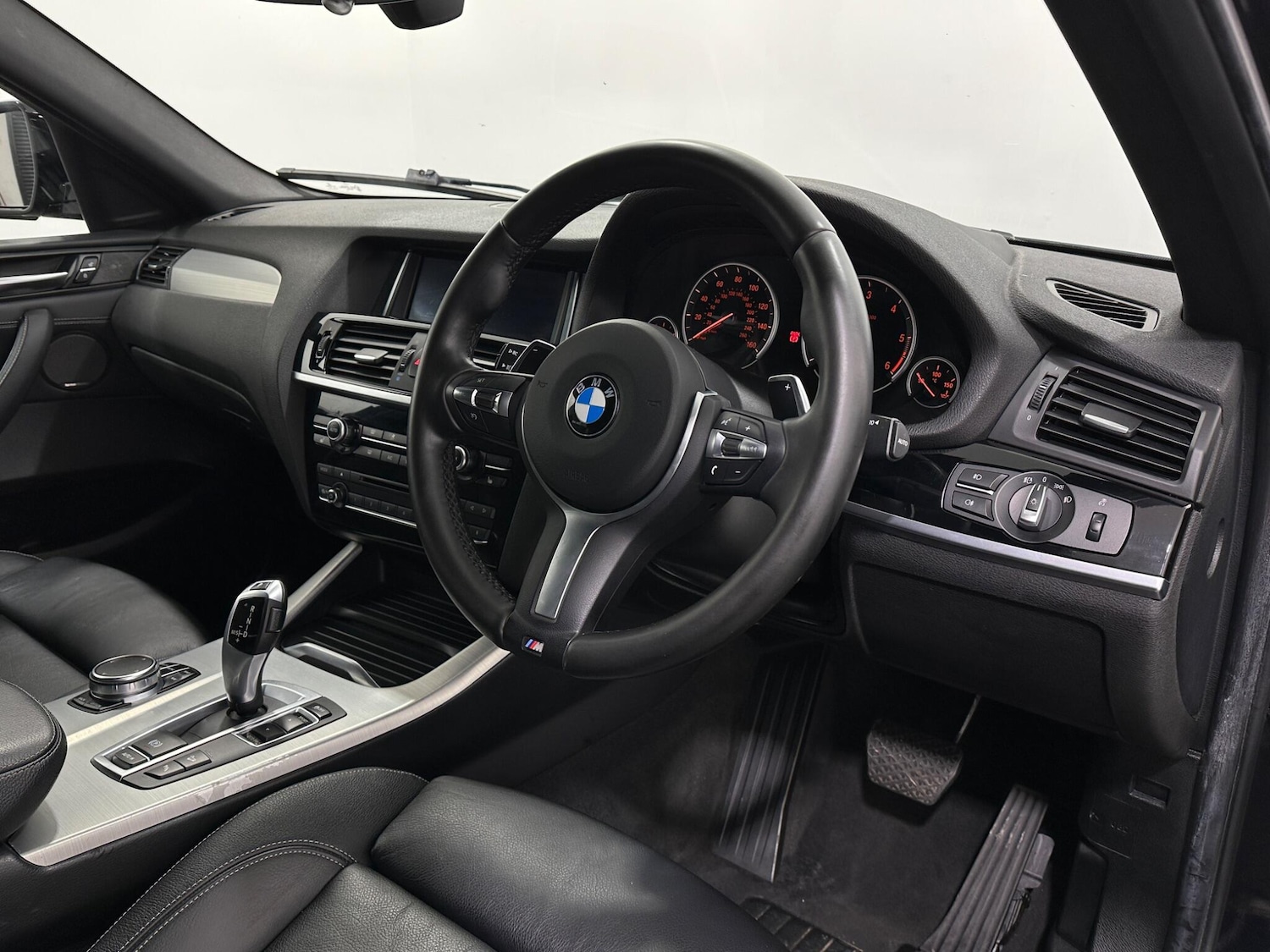 Used BMW X4 2018 for sale - 77537647: Photo 10