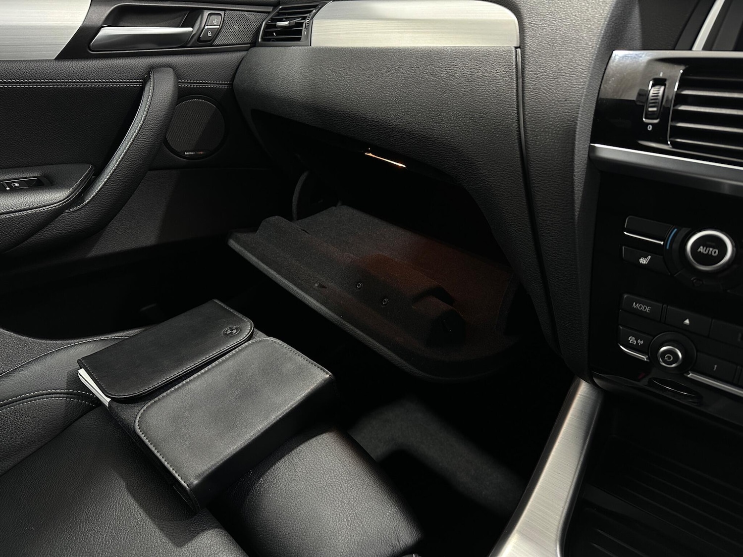 Used BMW X4 2018 for sale - 77537647: Photo 28