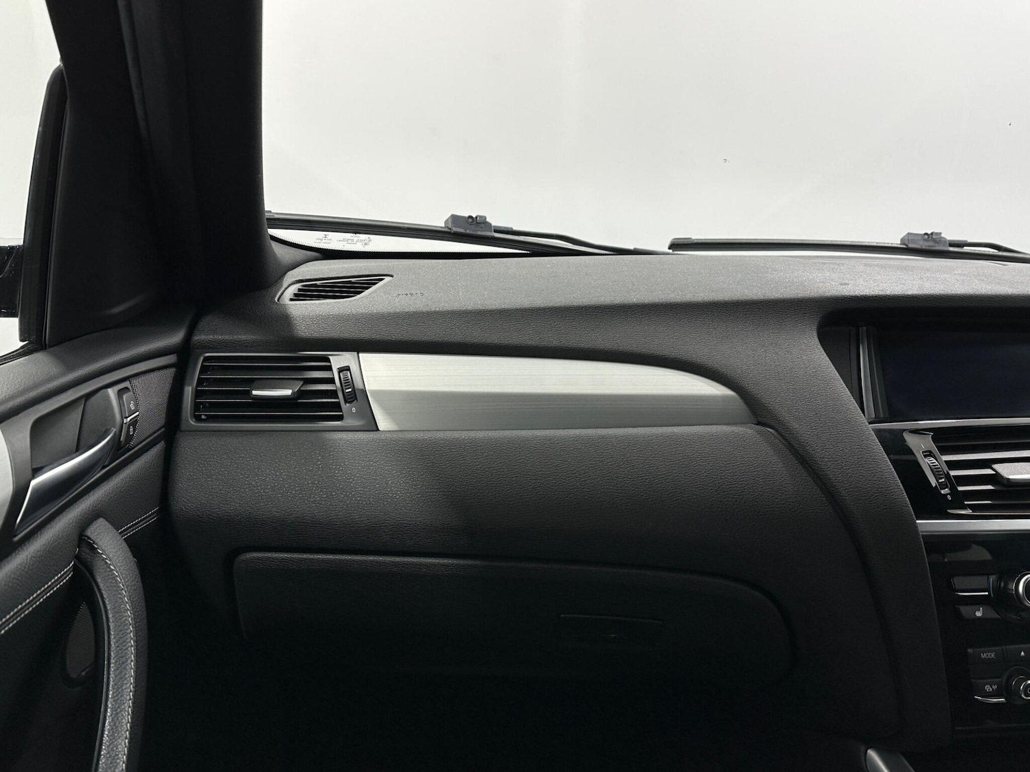 Used BMW X4 2018 for sale - 77537647: Photo 29